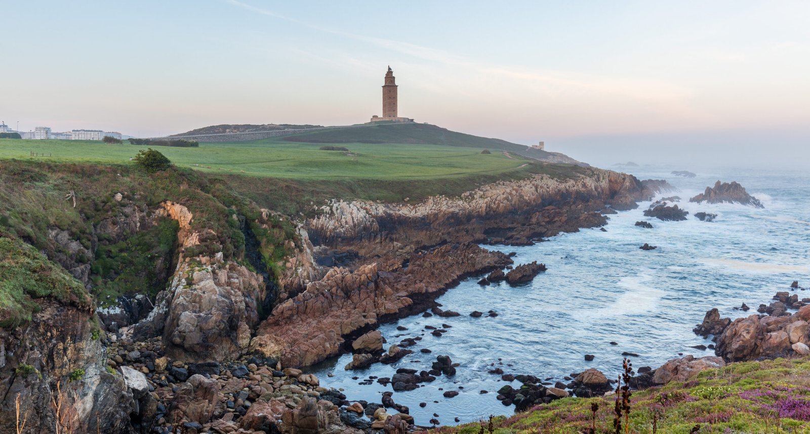 Tour d'Hercule au-dessus de la côte de La Corogne