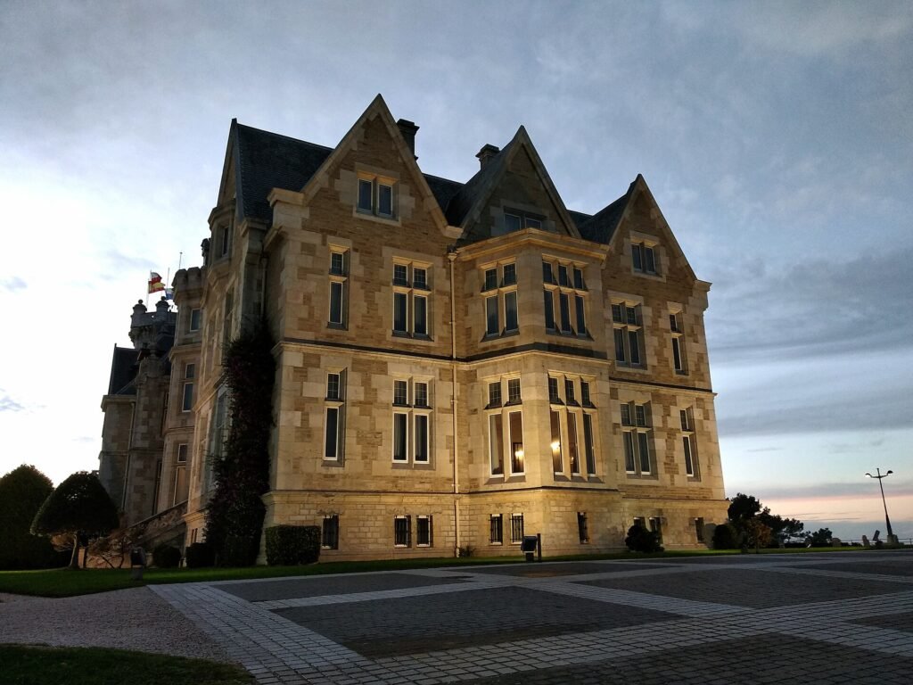Façade du palais de la Magdalena à Santander, sur la péninsule du même nom